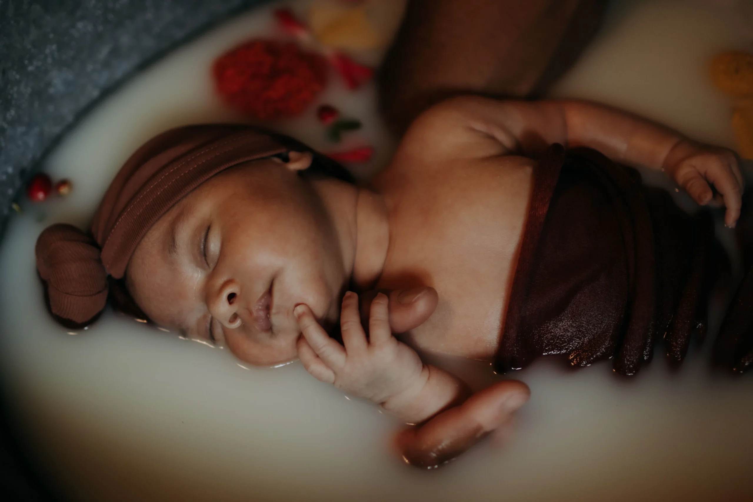 séance-photo-bain-lait-floral-bébé-Le-Mans (12)