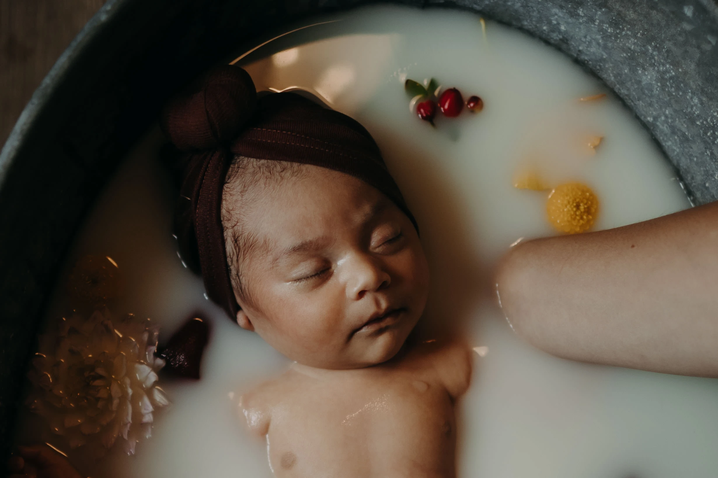 séance-photo-bain-lait-floral-bébé-Le-Mans (19)